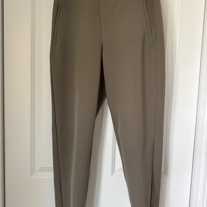 Athleta Endless High-rise Stone Taupe color pants size 4